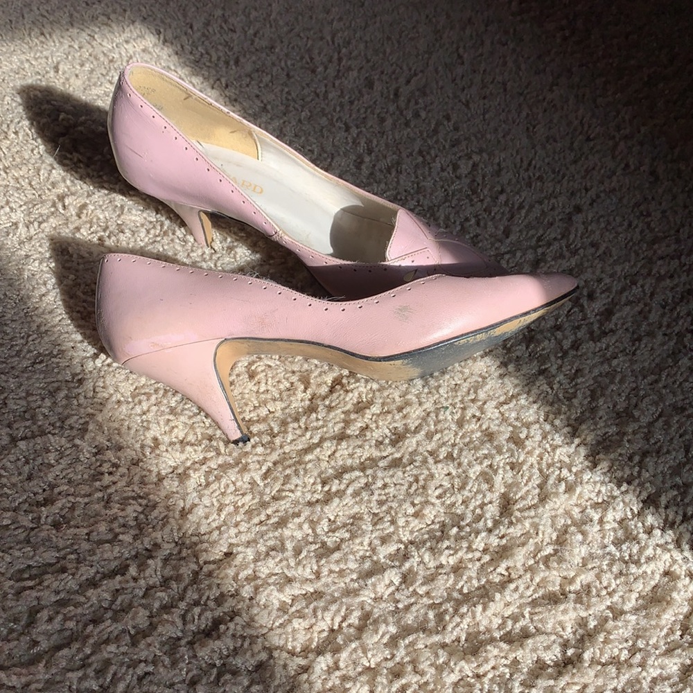 Shoes - Picture 2 of 3